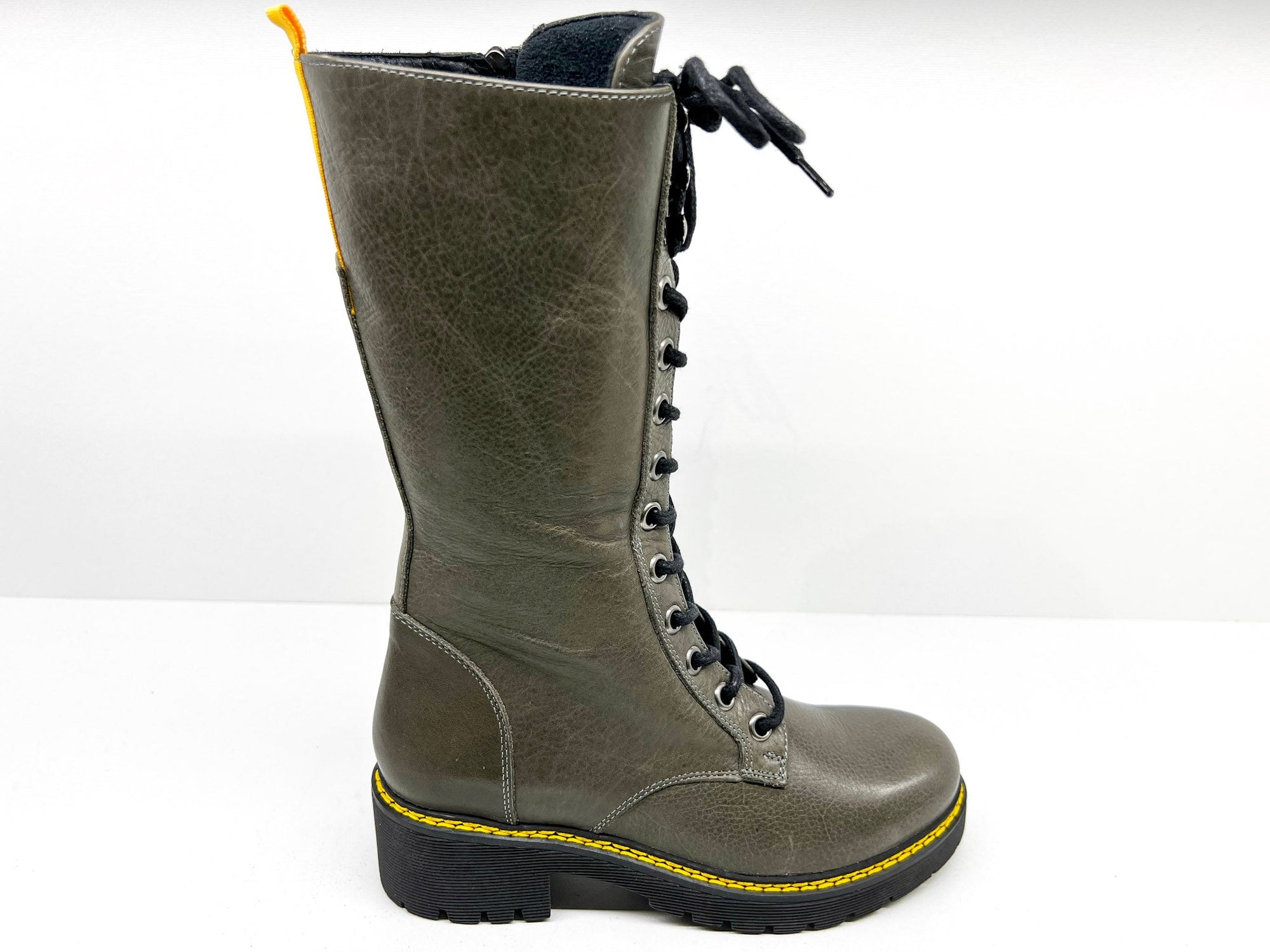 Best Winter Boots for Montreal Winters 2026: A Buyer's Guide